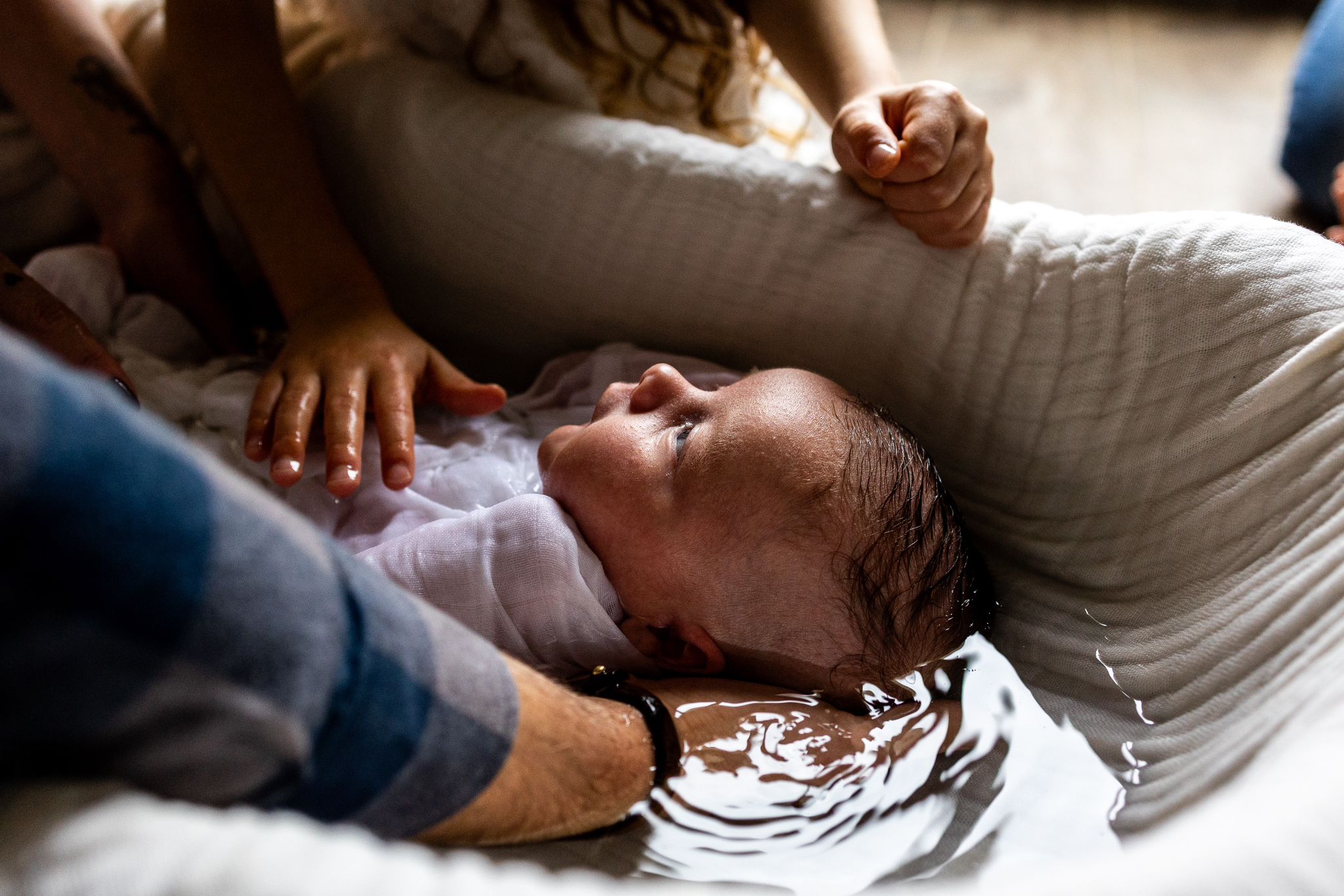bain enveloppé, bain de lait, bain, premier bain, bain nouveau né, rituel d'accueil, bain naissance, bain sensorielde lait, bain, premier bain, bain nouveau né, rituel d'accueil, bain naissance, bain sensoriel, bain enveloppé fontainebleau, bain enveloppé melun, bain enveloppé bois le roi, bain enveloppé 77, bain de Sonia Fontainebleau, bain de Sonia bois le roi, Bain de Sonia melun