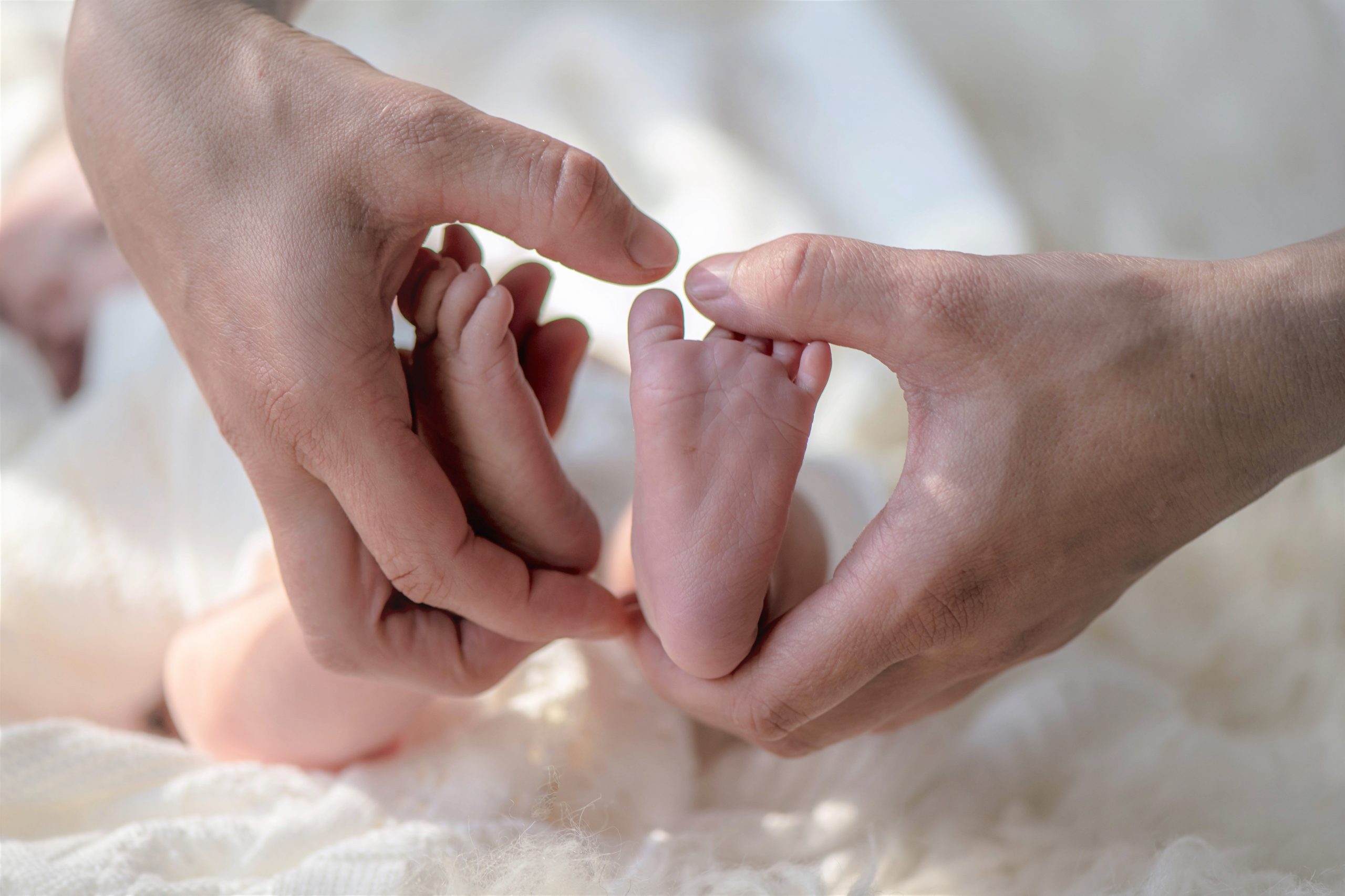 Séance de réflexologie plantaire pour soulager un bébé qui a des coliques à Fontainebleau — 